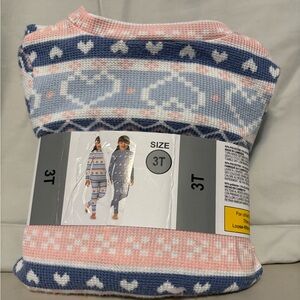 Saint Eve Cozy Hearts Kids Pajamas 2 pack - Pink and Blue - like new